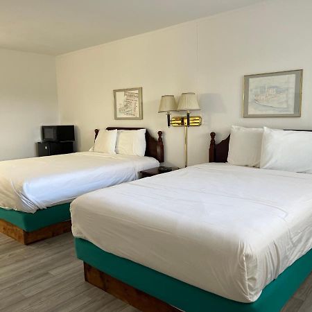 Voyager Inn セント・イグナス エクステリア 写真