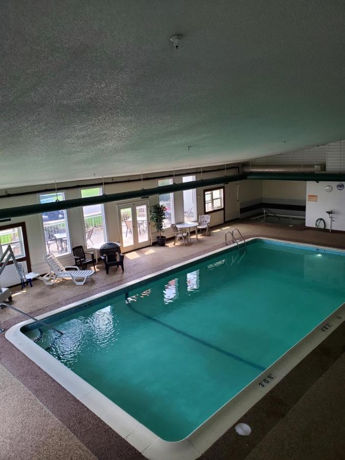 Voyager Inn セント・イグナス エクステリア 写真