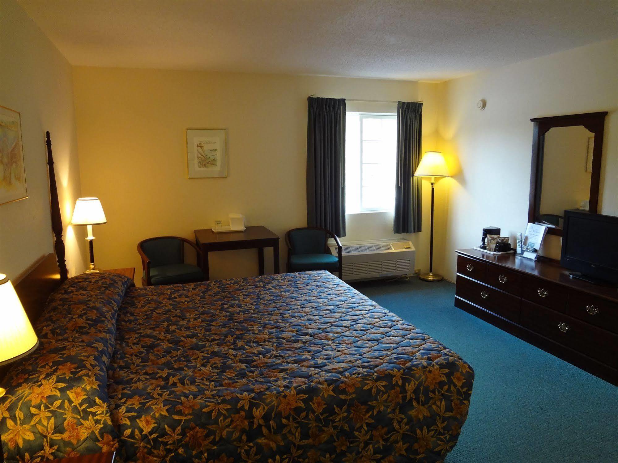 Voyager Inn セント・イグナス エクステリア 写真